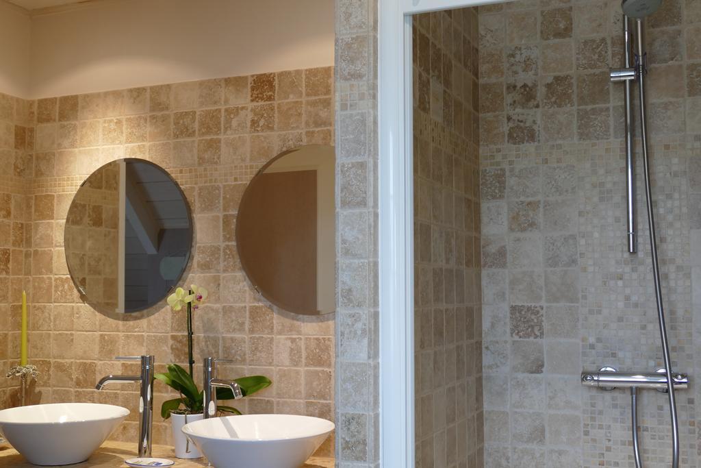 Le Clos des Perraudières Cour-Cheverny Habitación foto